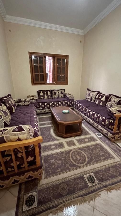 Maison De Ville Agreable Avec Un Patio Marocain Varzazat Dış mekan fotoğraf