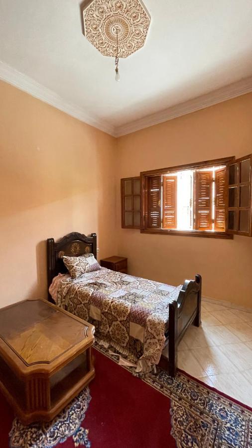 Maison De Ville Agreable Avec Un Patio Marocain Varzazat Dış mekan fotoğraf